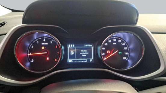 CHEVROLET-TRACKER-2023