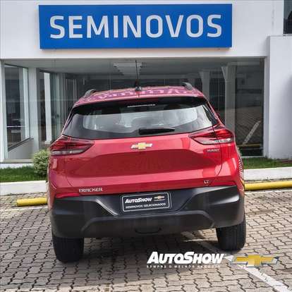CHEVROLET-TRACKER-2024