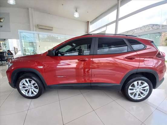 CHEVROLET-TRACKER-2024