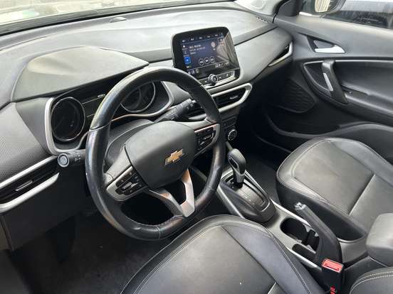CHEVROLET-TRACKER-2024