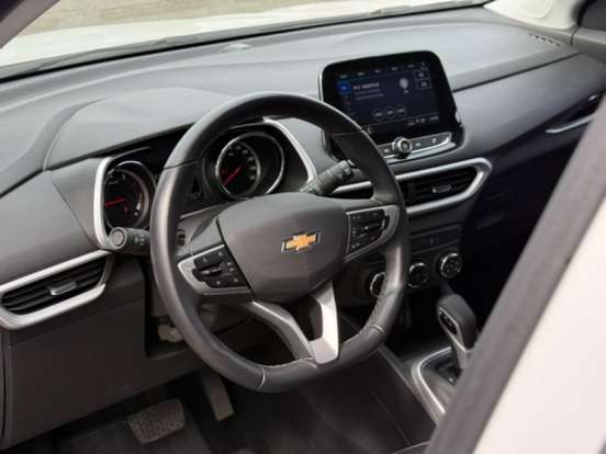 CHEVROLET-TRACKER-2024