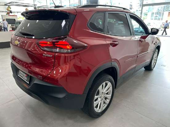 CHEVROLET-TRACKER-2024