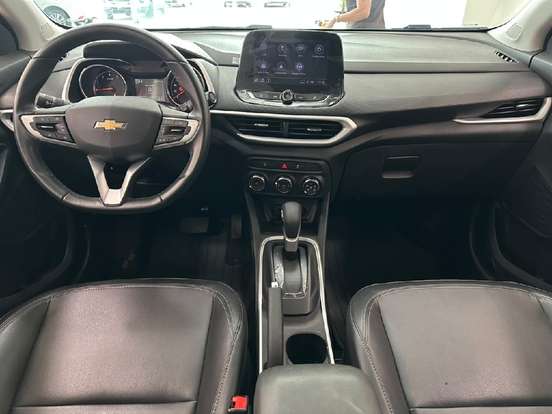 CHEVROLET-TRACKER-2024