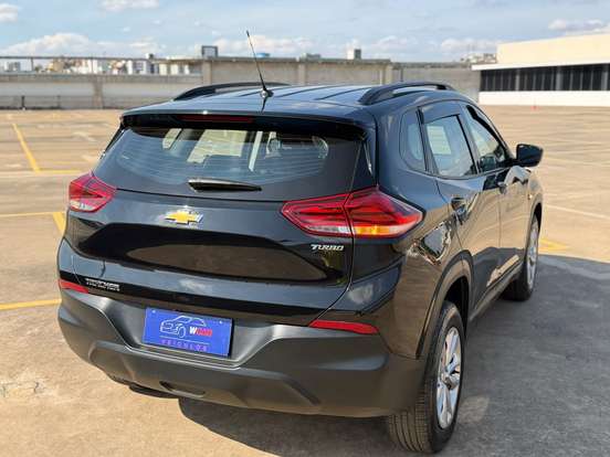 CHEVROLET-TRACKER-2021