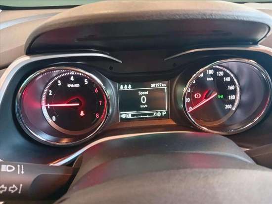 CHEVROLET-TRACKER-2023
