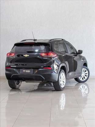 CHEVROLET-TRACKER-2023