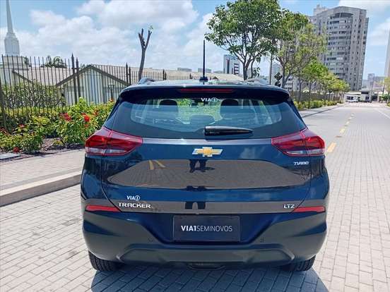 CHEVROLET-TRACKER-2023