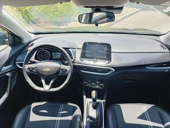 CHEVROLET-TRACKER-2023