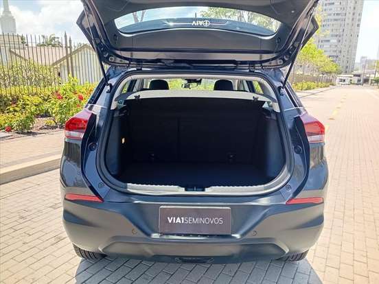 CHEVROLET-TRACKER-2023