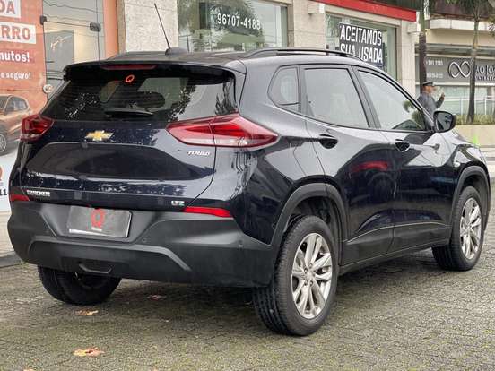 CHEVROLET-TRACKER-2023