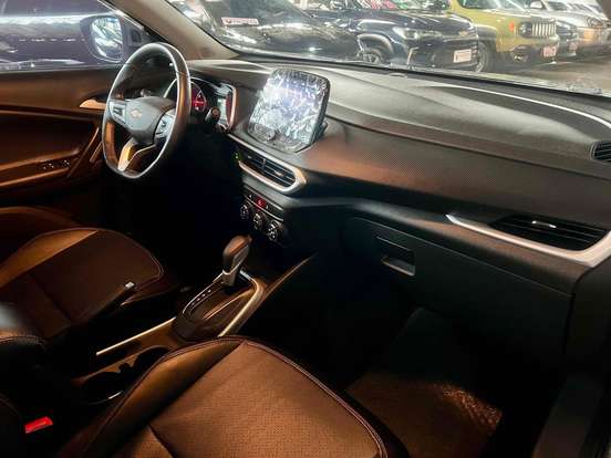 CHEVROLET-TRACKER-2023