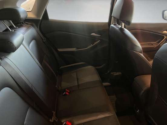 CHEVROLET-TRACKER-2025