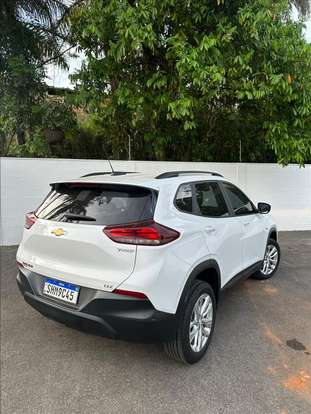 CHEVROLET-TRACKER-2023
