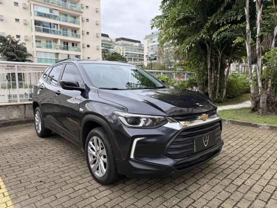 CHEVROLET-TRACKER-2023