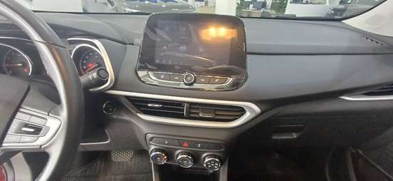 CHEVROLET-TRACKER-2023