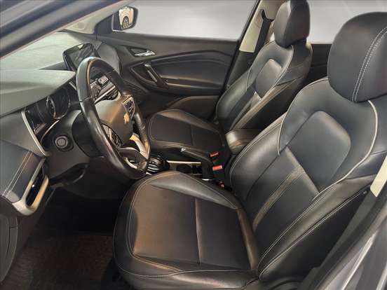 CHEVROLET-TRACKER-2021