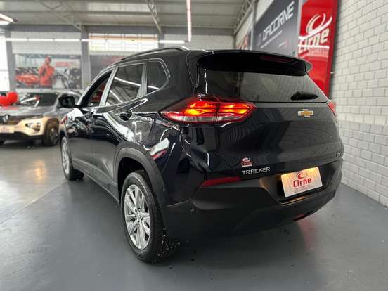 CHEVROLET-TRACKER-2020