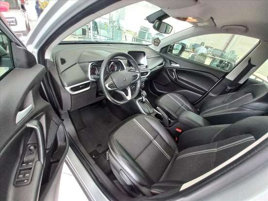 CHEVROLET-TRACKER-2020