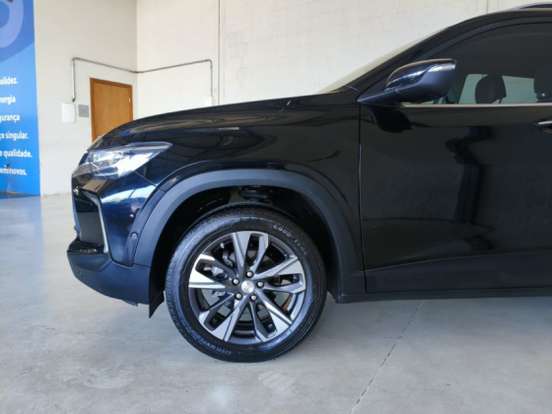CHEVROLET-TRACKER-2024
