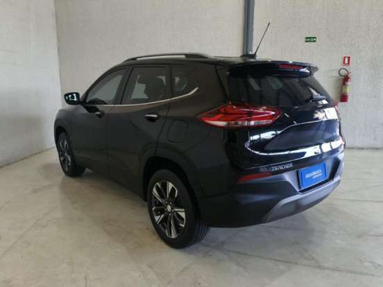 CHEVROLET-TRACKER-2024