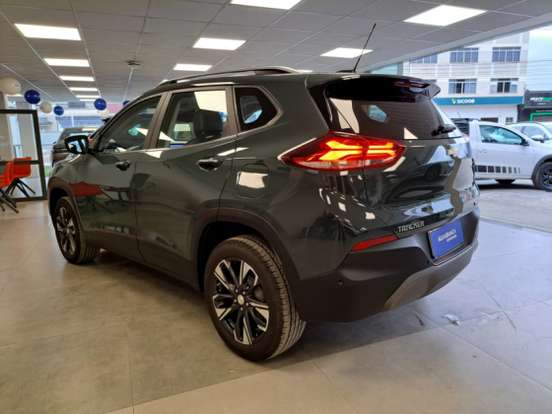 CHEVROLET-TRACKER-2025
