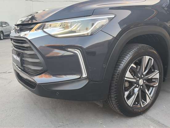 CHEVROLET-TRACKER-2023