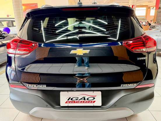 CHEVROLET-TRACKER-2022