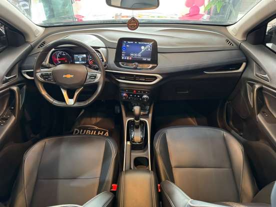 CHEVROLET-TRACKER-2023
