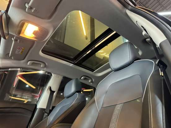 CHEVROLET-TRACKER-2023