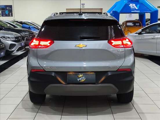 CHEVROLET-TRACKER-2024