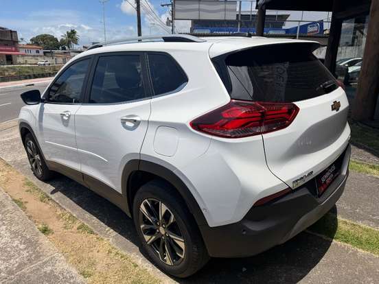 CHEVROLET-TRACKER-2023