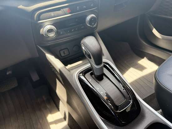 CHEVROLET-TRACKER-2023