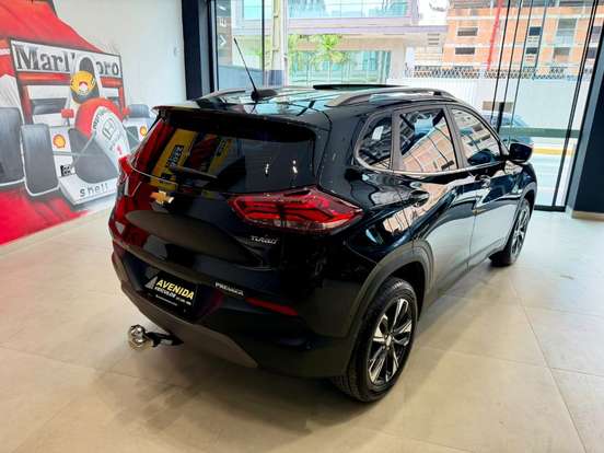CHEVROLET-TRACKER-2023