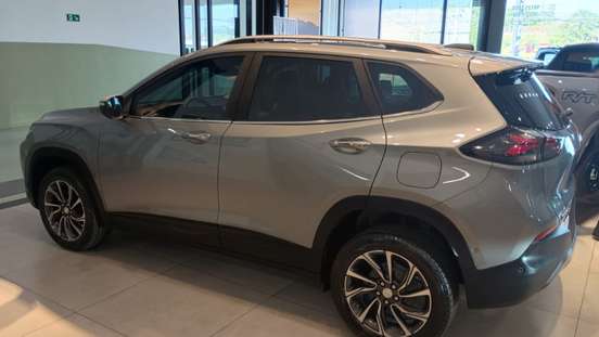 CHEVROLET-TRACKER-2025