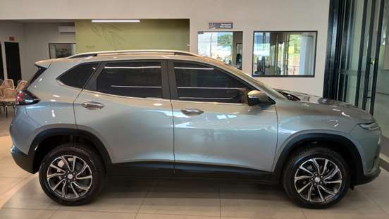 CHEVROLET-TRACKER-2025