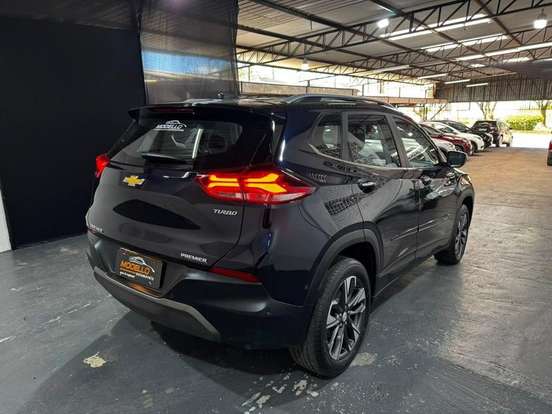 CHEVROLET-TRACKER-2023