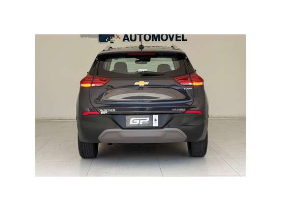 CHEVROLET-TRACKER-2023