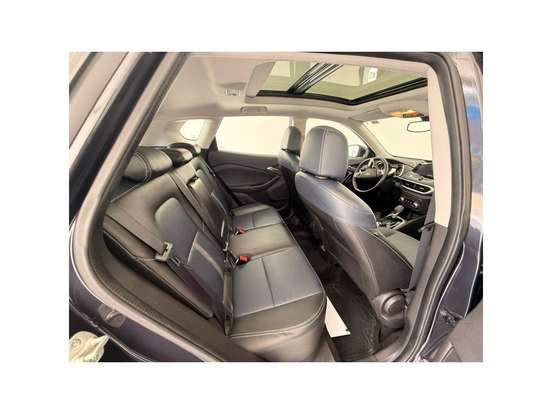 CHEVROLET-TRACKER-2023