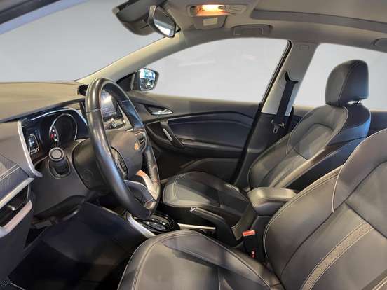 CHEVROLET-TRACKER-2024