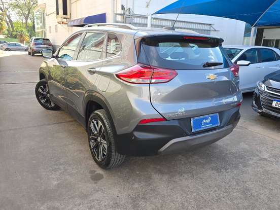 CHEVROLET-TRACKER-2022