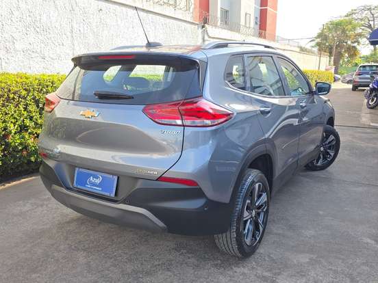 CHEVROLET-TRACKER-2022