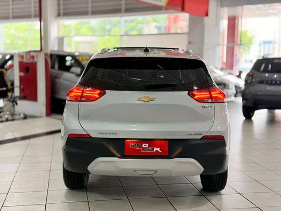 CHEVROLET-TRACKER-2021
