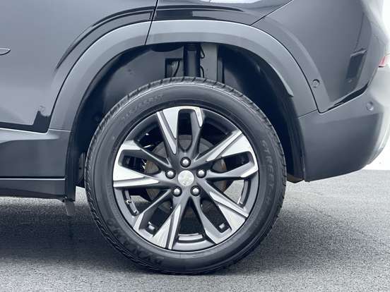 CHEVROLET-TRACKER-2020