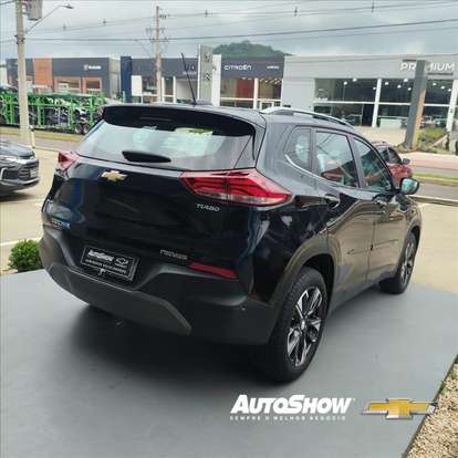 CHEVROLET-TRACKER-2022