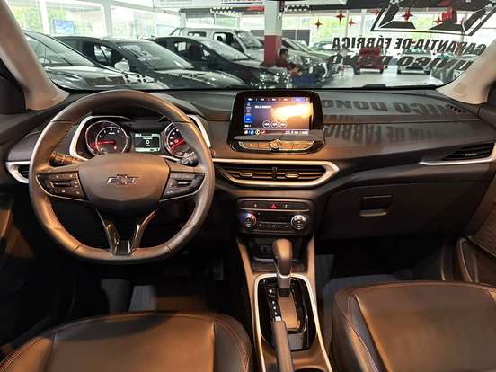 CHEVROLET-TRACKER-2024