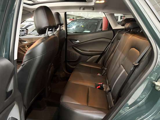CHEVROLET-TRACKER-2024