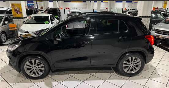 CHEVROLET-TRACKER-2018