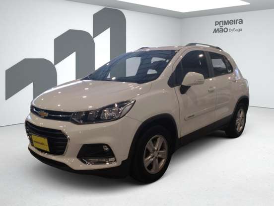 CHEVROLET-TRACKER-2019