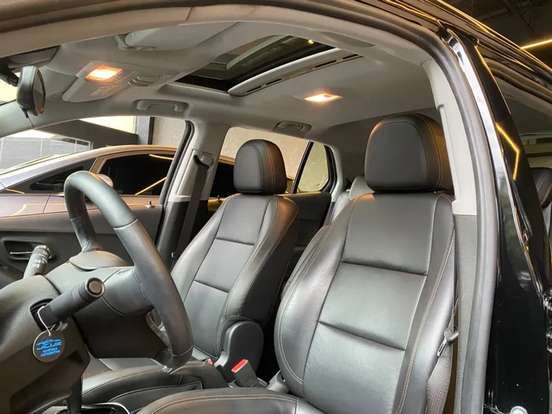 CHEVROLET-TRACKER-2017