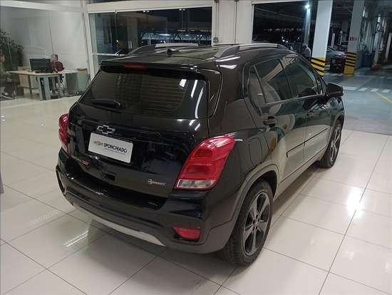 CHEVROLET-TRACKER-2018